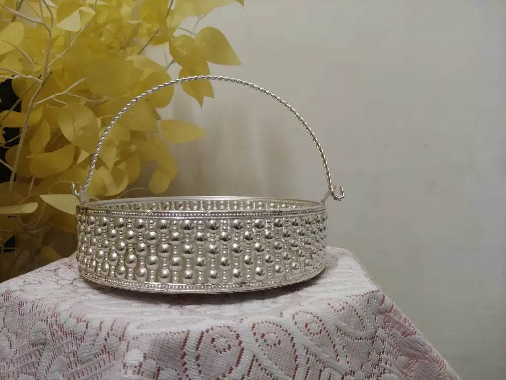 [SB-1201] Silver-Plated Basket Decor