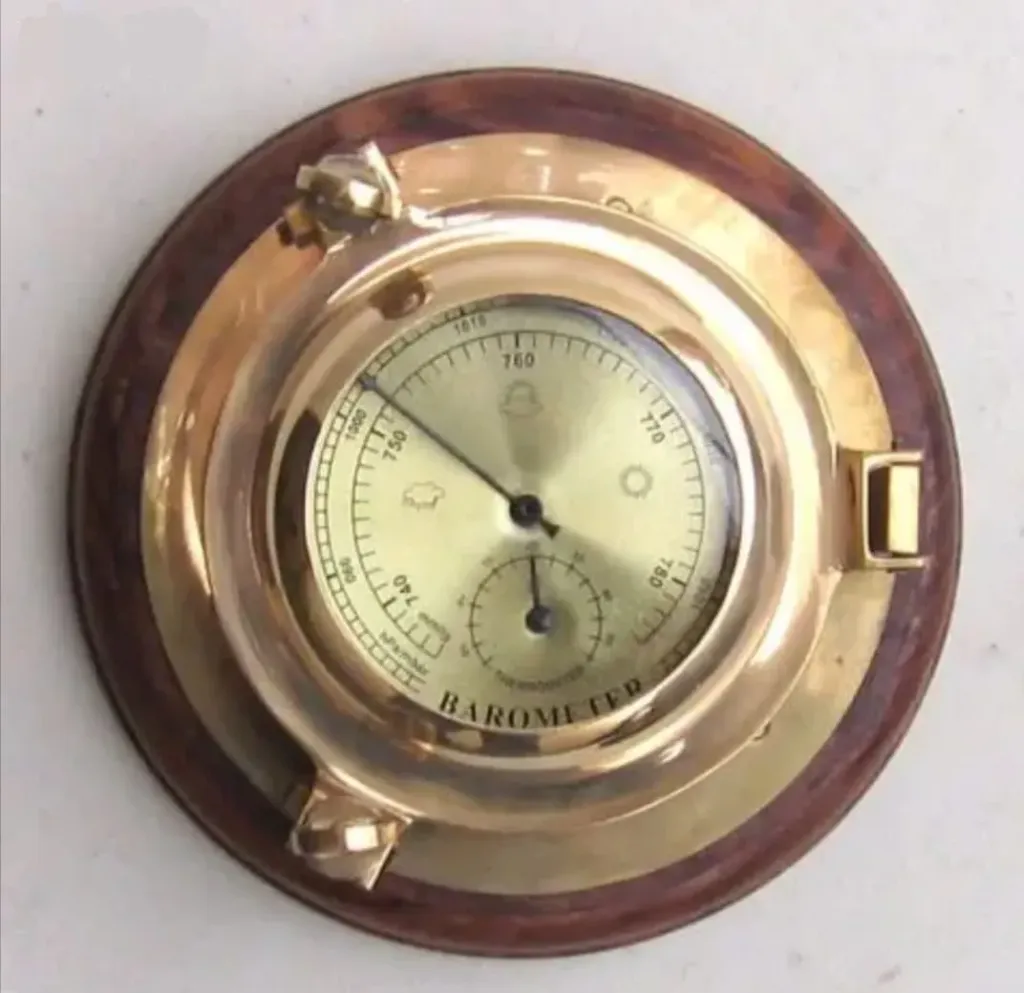 Porthole Barometer