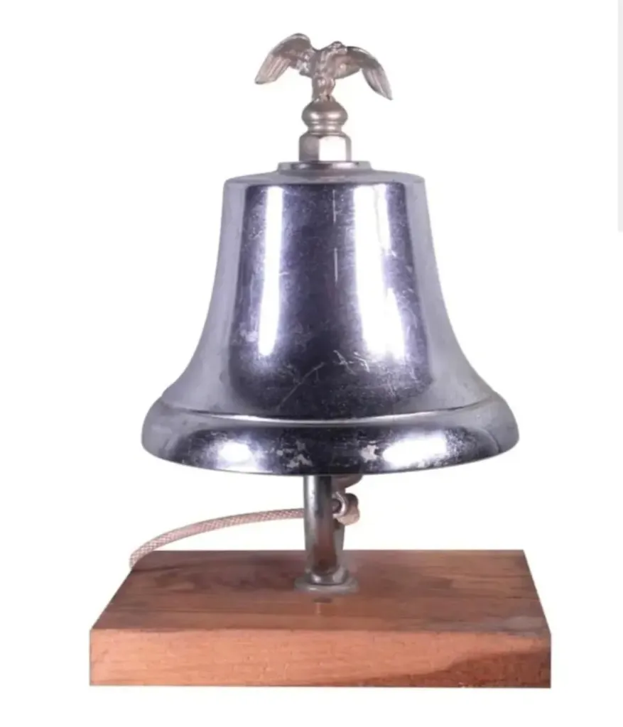 [SB-1319] Bell with Eagle