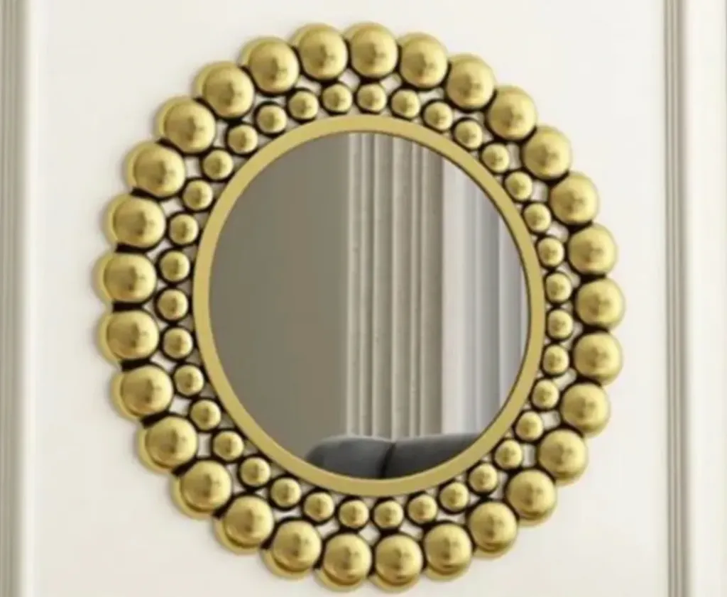 Metal Mirror Decor