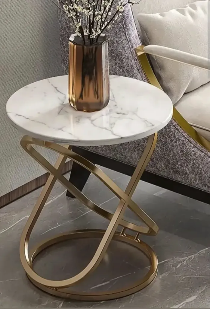 Nesting Round Table Decor