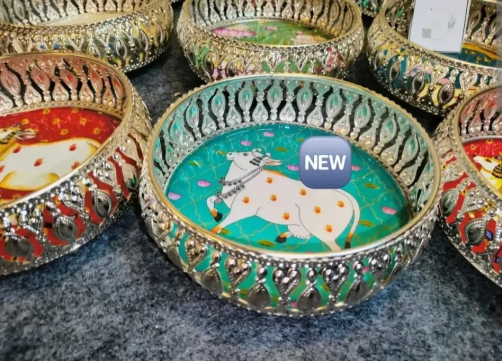 Pichwai Art Trays