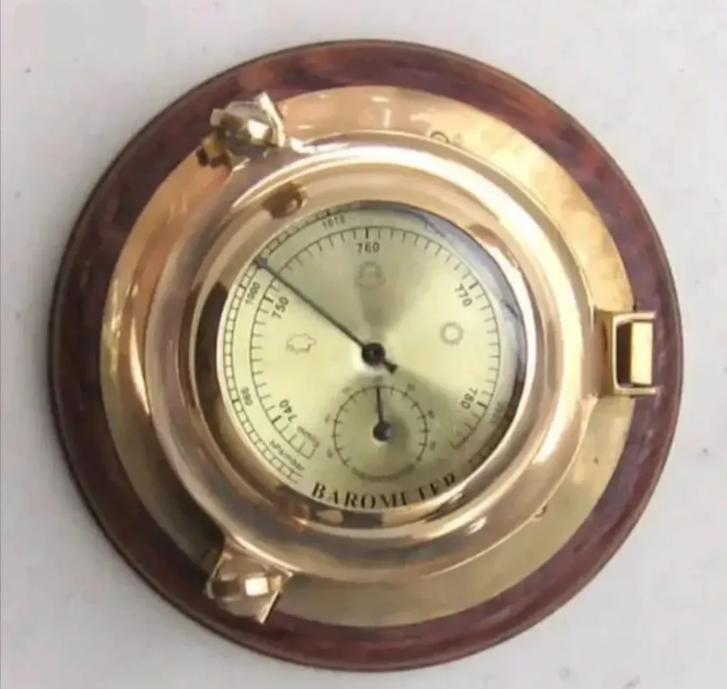 Porthole Barometer